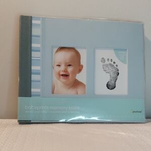 Pearhead Babyprints Memory Book - Light Blue and Teal Accents. Five Year Memory.
